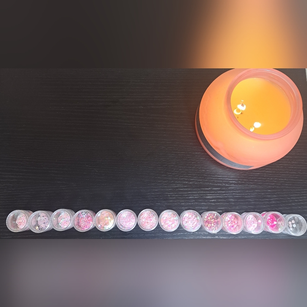 💥💥💥5/$25 NWT Various sizes, shapes, and quantities of Pink Nail Art